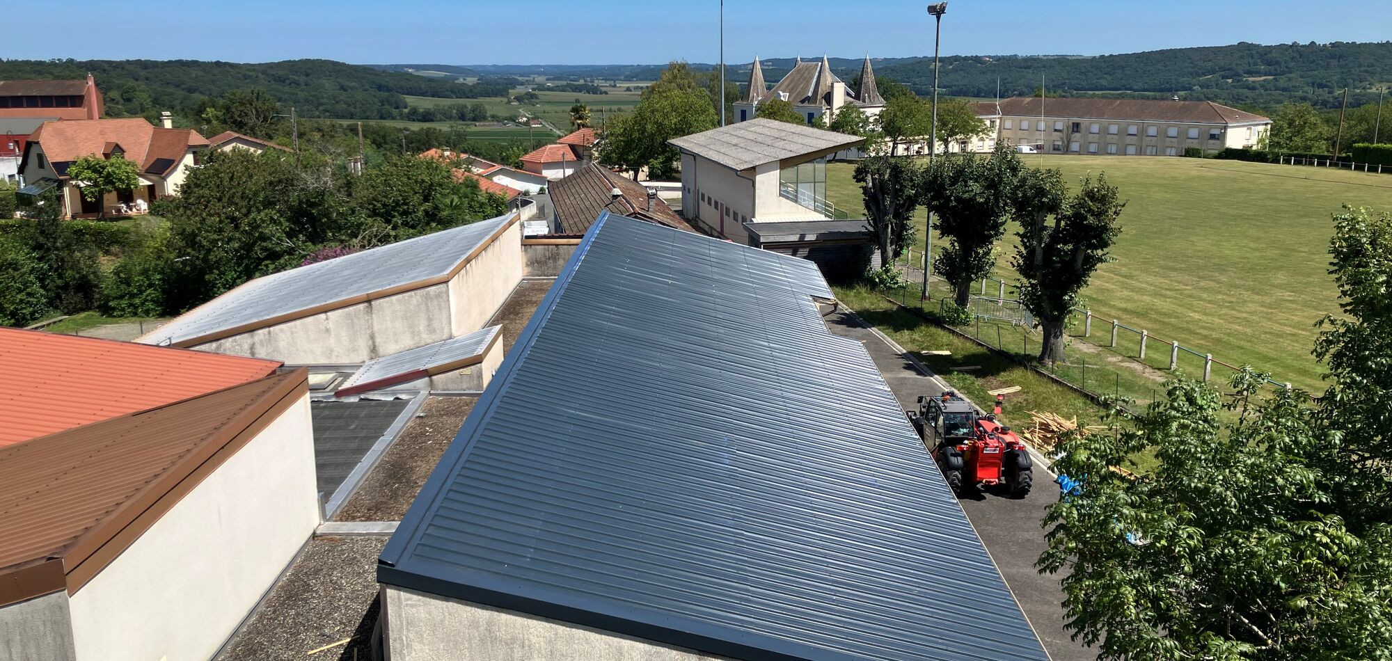 renovation toiture ecole garlin  1